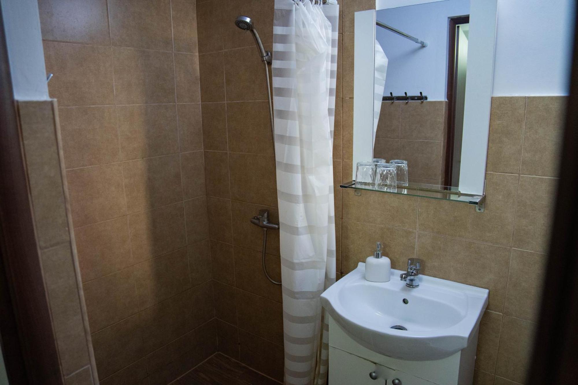 Casa Alis Ξενοδοχείο Oradea Εξωτερικό φωτογραφία