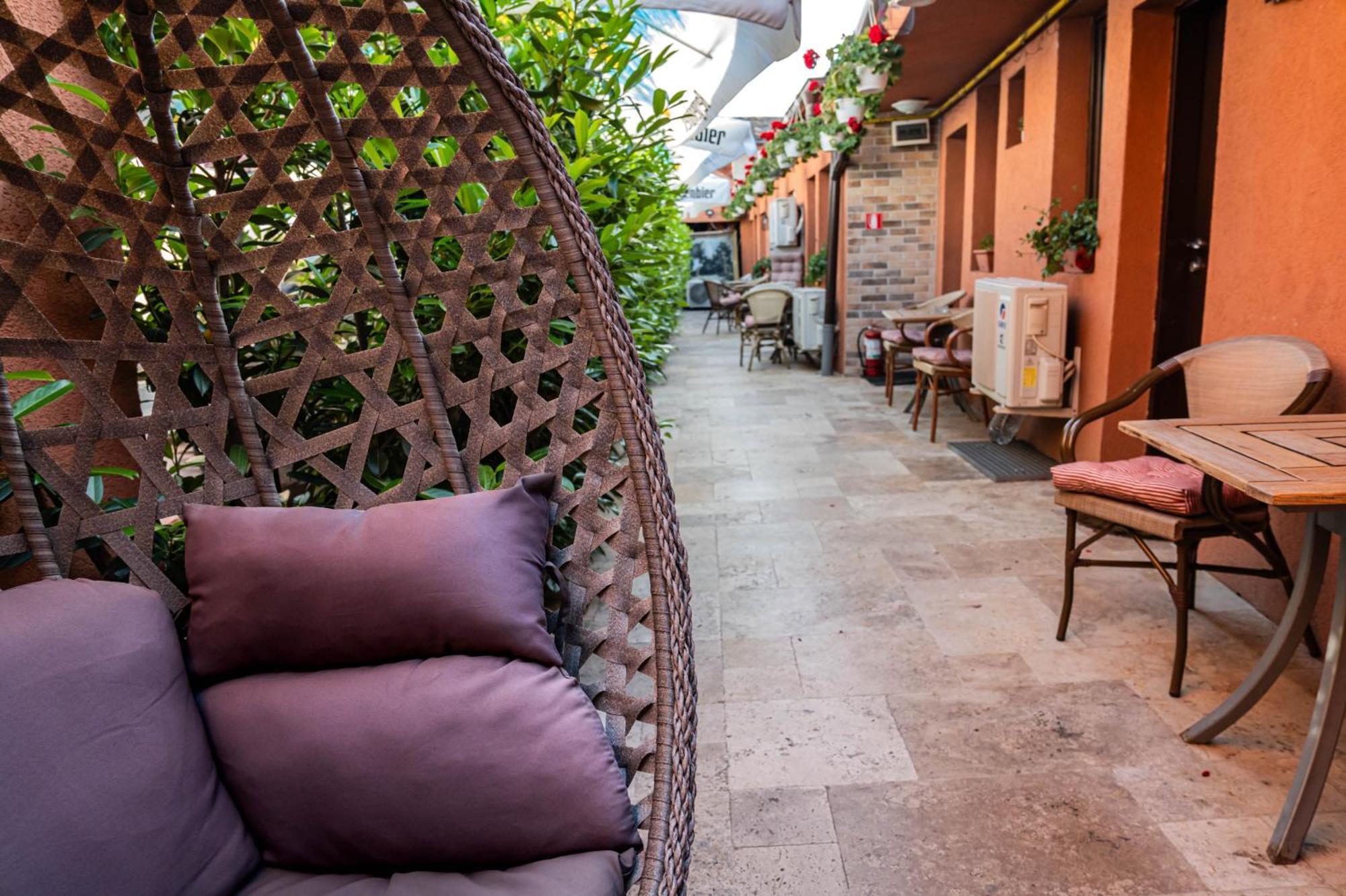 Casa Alis Ξενοδοχείο Oradea Εξωτερικό φωτογραφία