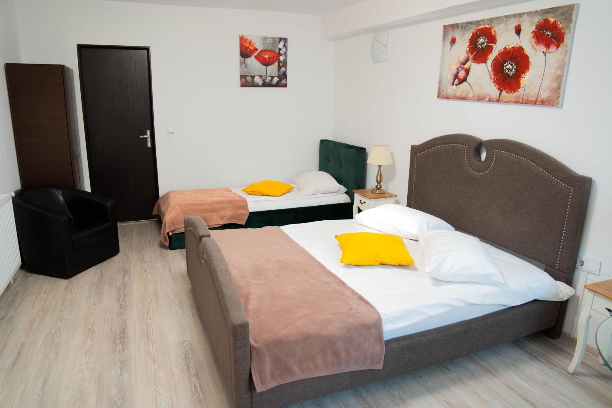Casa Alis Ξενοδοχείο Oradea Εξωτερικό φωτογραφία